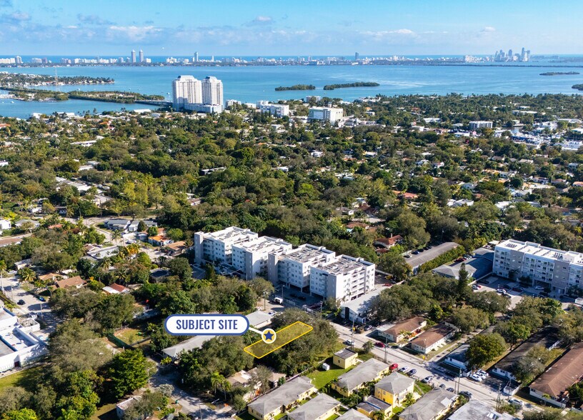 729 NE 85th St, Miami, FL à vendre - Aérien – Image 2 sur 10