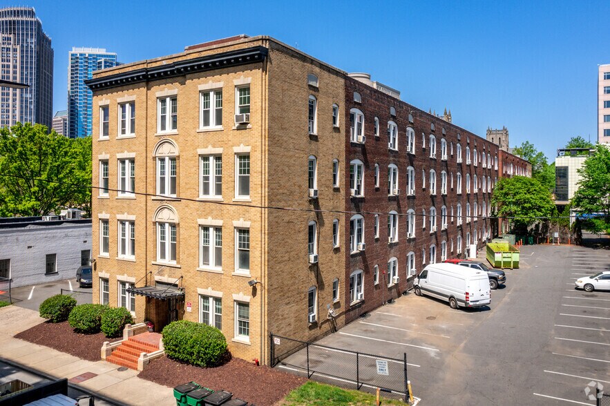 508 N Tryon St N, Charlotte, NC à vendre - Photo principale – Image 2 sur 53