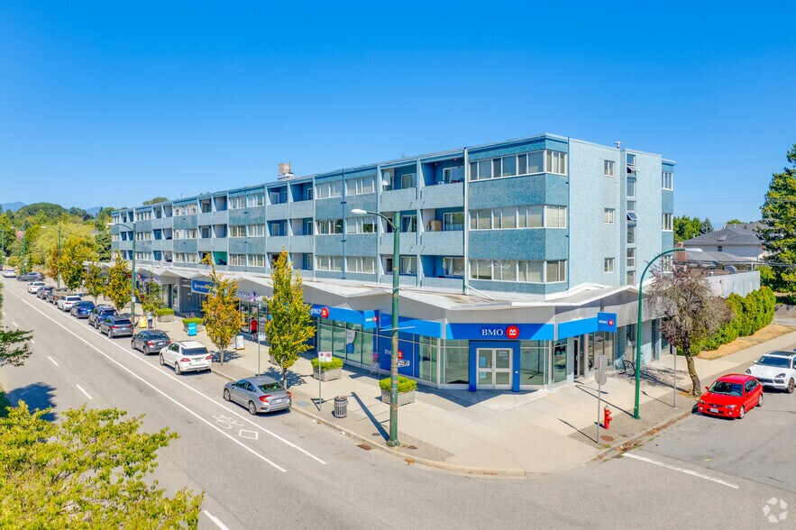 494 W 39th Ave, Vancouver, BC à louer - Photo de l’immeuble – Image 3 sur 4