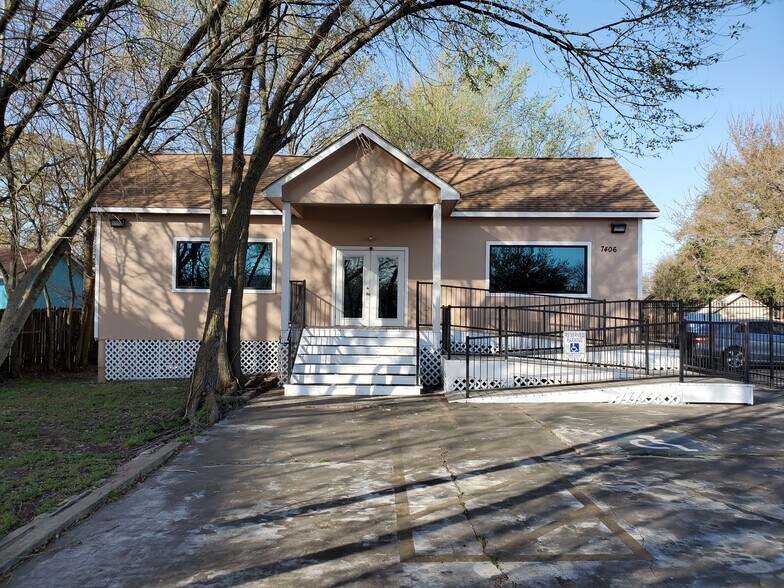 7406 Gulf Fwy, Houston, TX à louer - Photo de l’immeuble – Image 3 sur 8