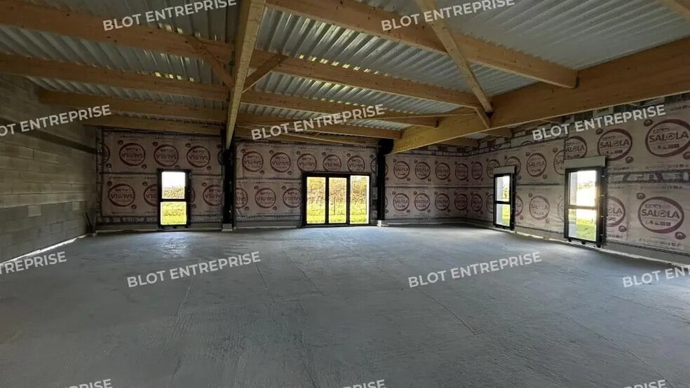 Bureau dans La Bouëxière à vendre - Photo intérieure – Image 2 sur 8