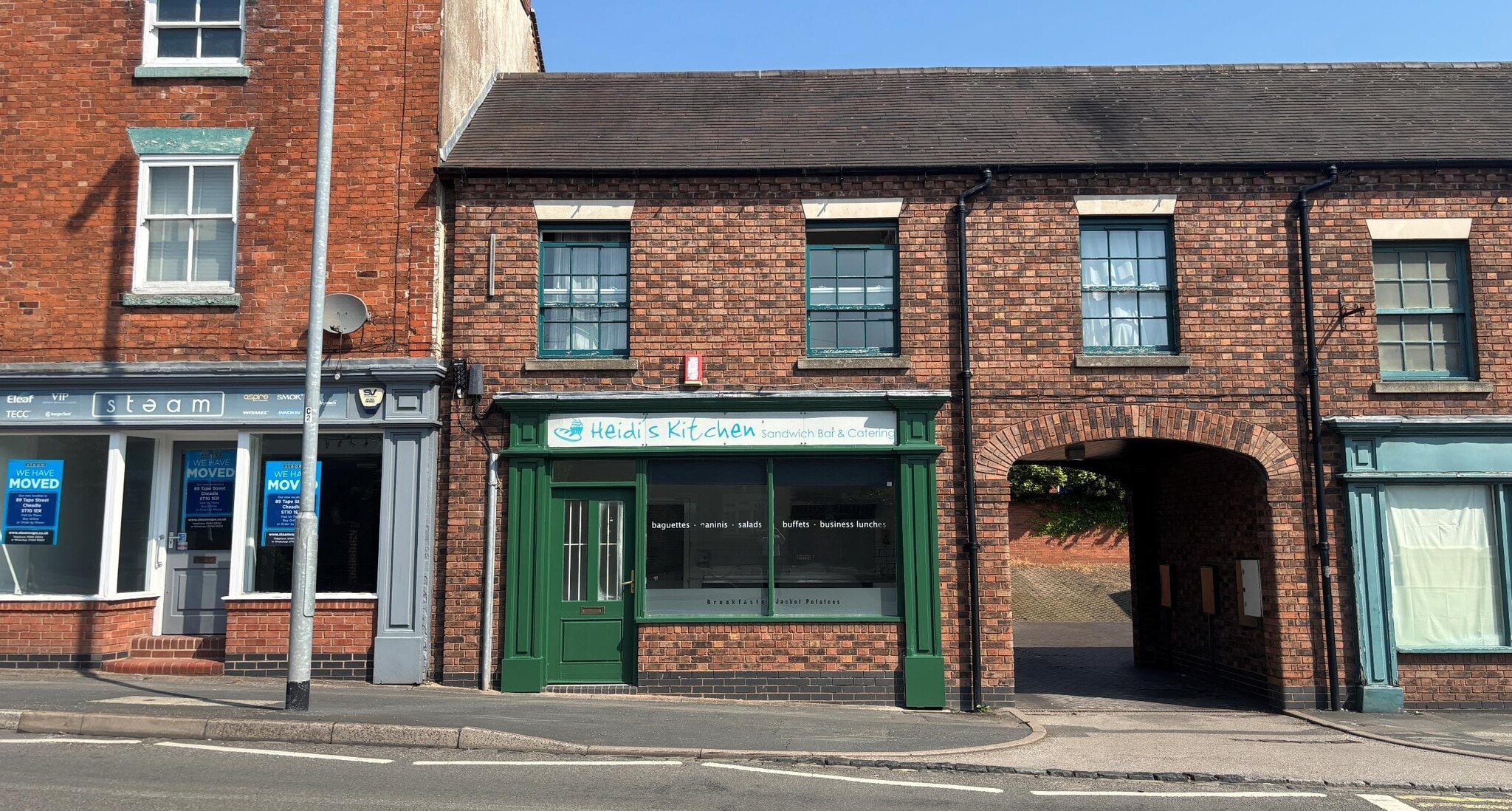 9-11 Bradley St, Uttoxeter à louer Photo de l’immeuble– Image 1 sur 2