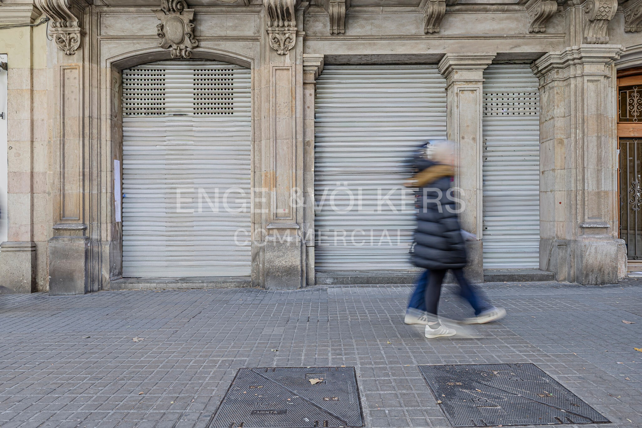 Local commercial dans Barcelone, Barcelona à louer Photo intérieure– Image 1 sur 15