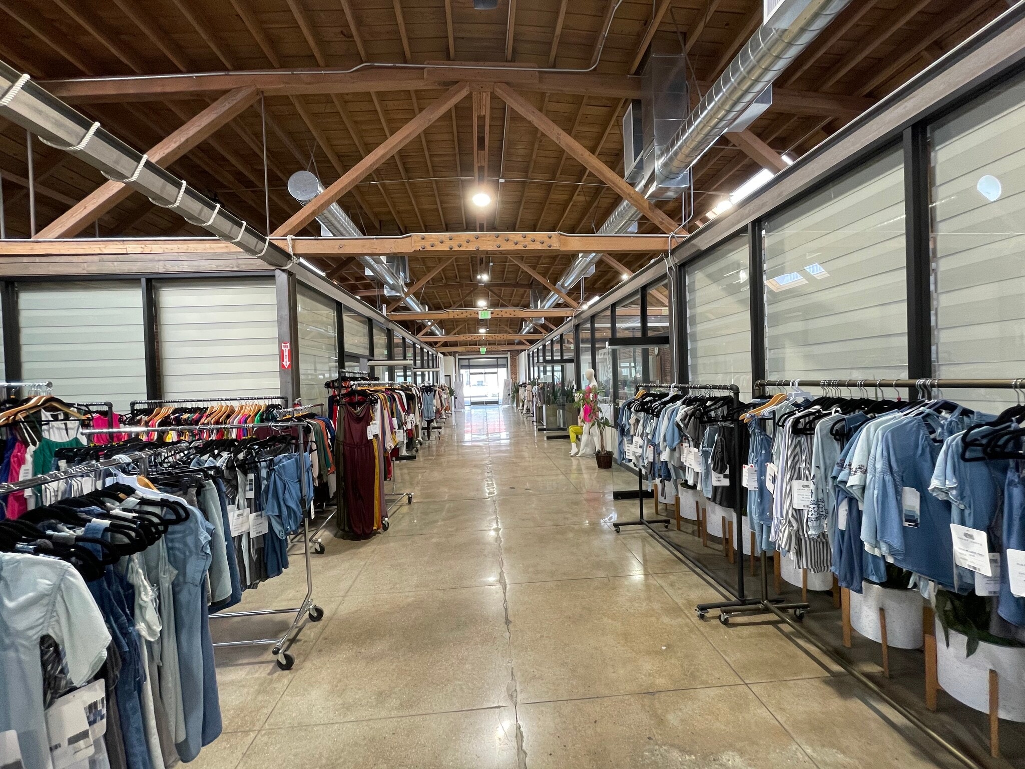126 W 39th St, Los Angeles, CA à louer Photo intérieure– Image 1 sur 6