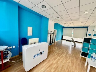 Plus de détails pour Local commercial à vendre