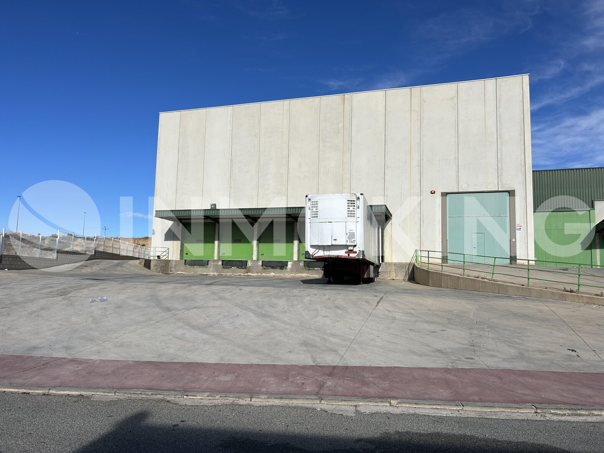Industriel/Logistique dans Murcia, Murcia à louer Photo de l’immeuble– Image 1 sur 6