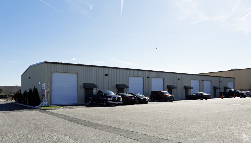4000 Incubator Rd, Hampton, VA à louer - Photo principale – Image 1 sur 9