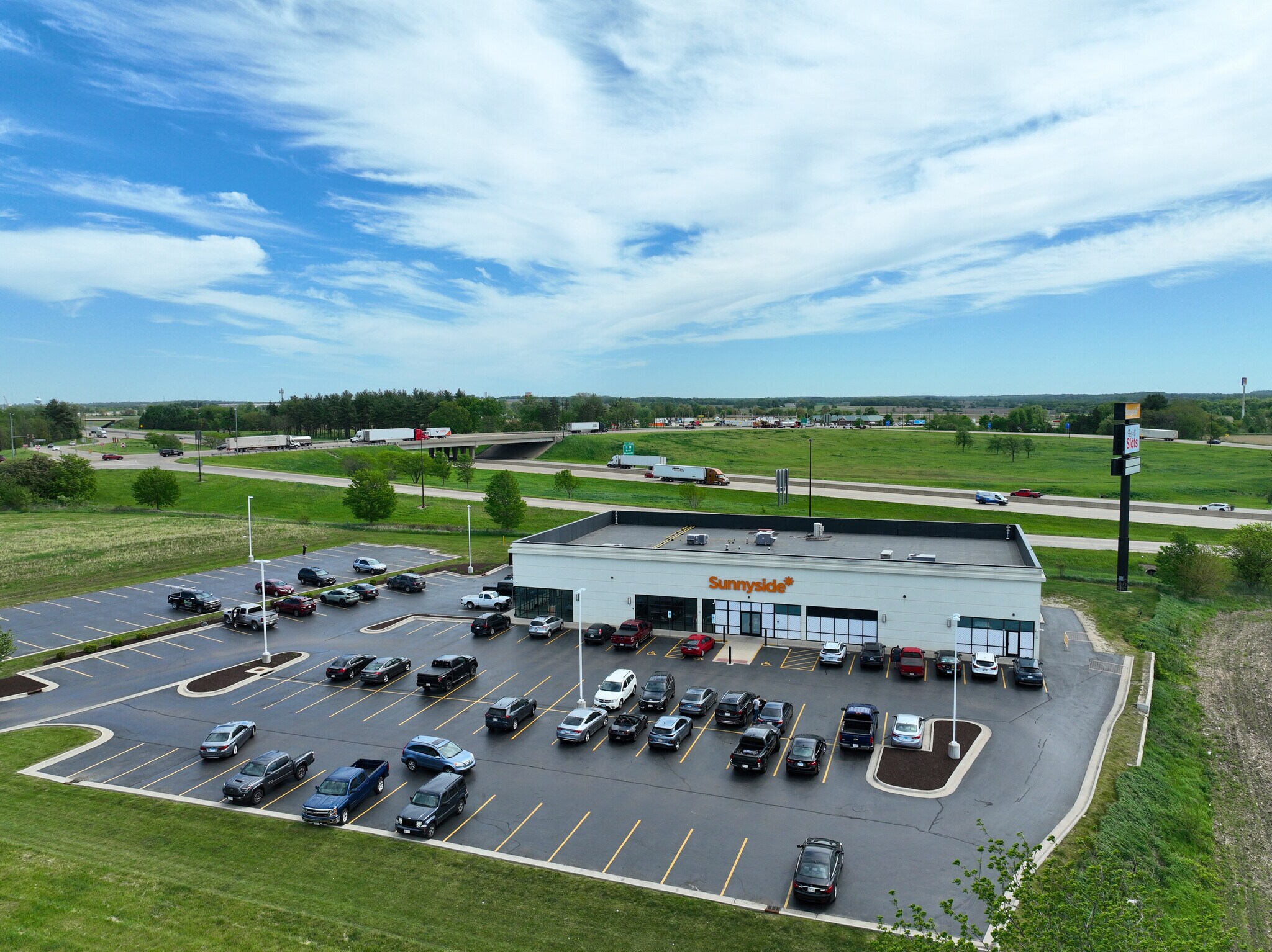 7000 First Ranger Dr, South Beloit, IL à louer Photo principale– Image 1 sur 9