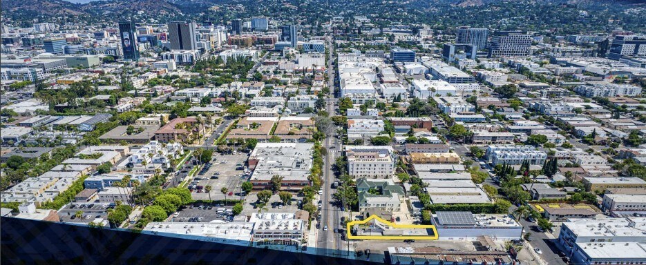 1110 N Gower St, Los Angeles, CA à vendre - Photo principale – Image 1 sur 5