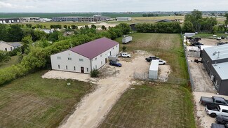 Plus de détails pour 377 Cameron St, Headingley, MB - Industriel/Logistique à vendre
