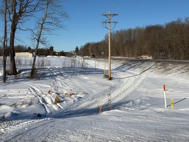 1955 Highway 47, Isle, MN à vendre - Photo de l’immeuble – Image 3 sur 5
