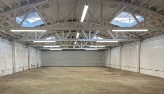 Plus de détails pour 3805 Avalon Blvd, Los Angeles, CA - Industriel/Logistique à louer