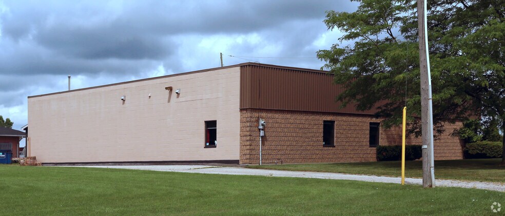 1535 N Routledge Park, London, ON à louer - Photo de l’immeuble – Image 2 sur 2