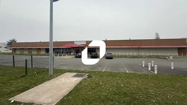 Plus de détails pour Local commercial à louer
