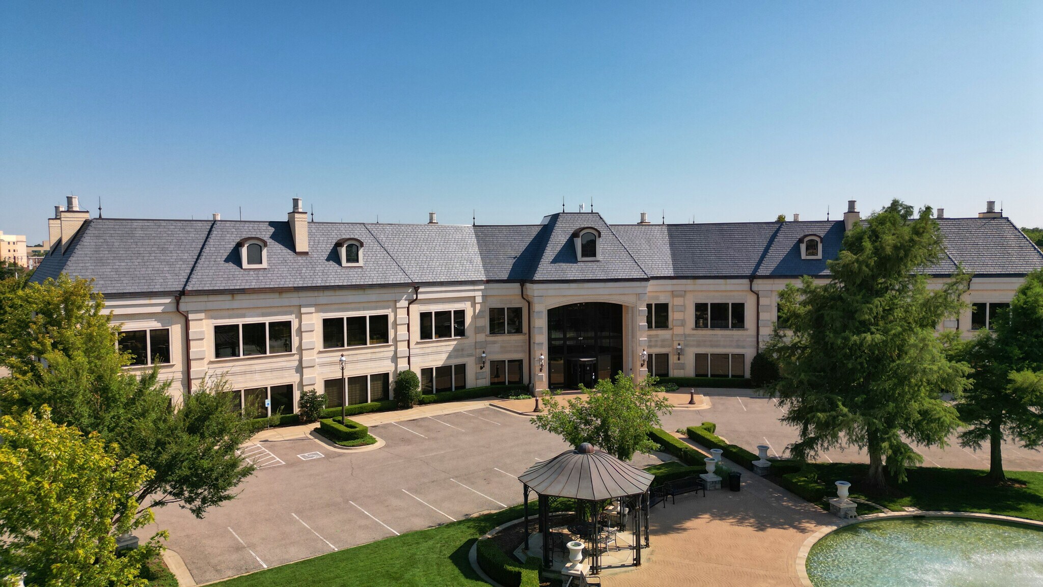 4727 Gaillardia Pky, Oklahoma City, OK à louer Photo principale– Image 1 sur 4