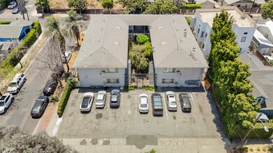 6705 De Longpre Ave, Los Angeles, CA - Vue aérienne  vue de carte - Image1