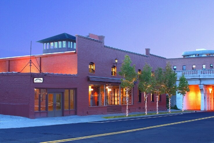 154 S Madison St, Spokane, WA à louer Photo principale– Image 1 sur 12