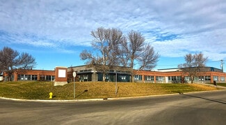 Plus de détails pour 1503 Fletcher Rd, Saskatoon, SK - Bureau à vendre