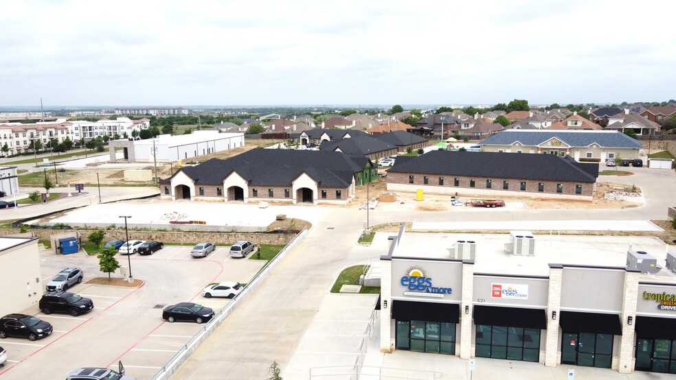 7350 Canyon Park Dr, Fort Worth, TX à louer - Photo de l’immeuble – Image 2 sur 10