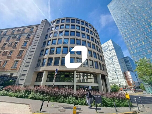 Plus de détails pour Bureau à louer