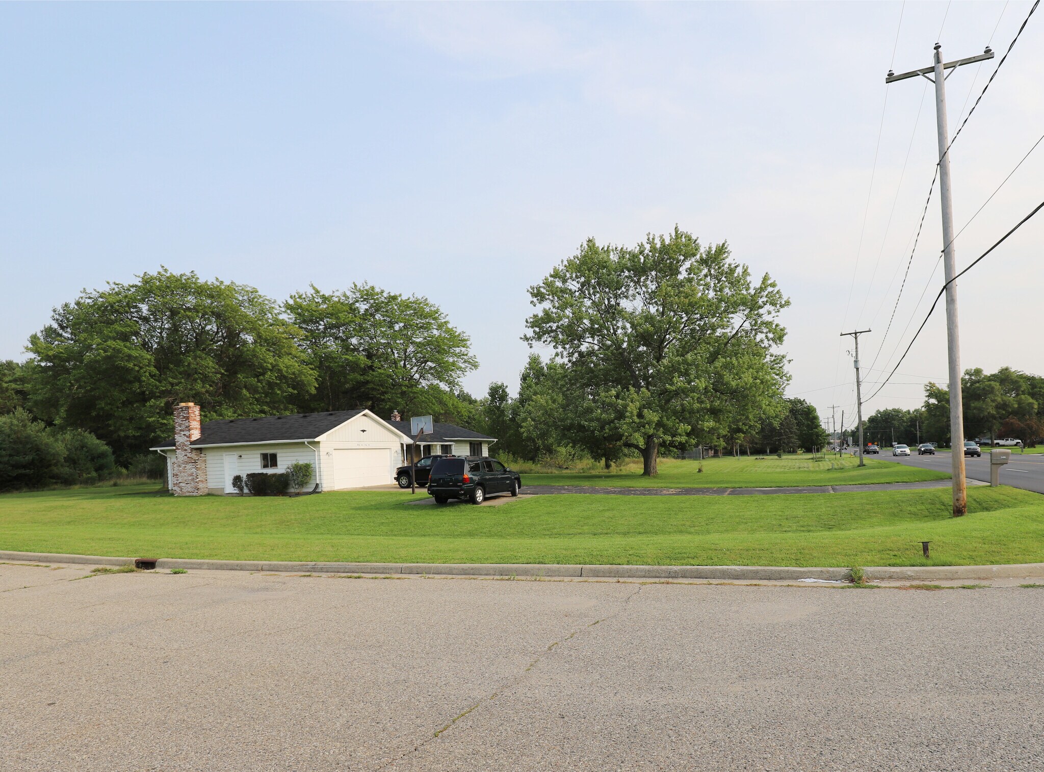 3452 Elms Rd, Flushing, MI à vendre Photo principale– Image 1 sur 9