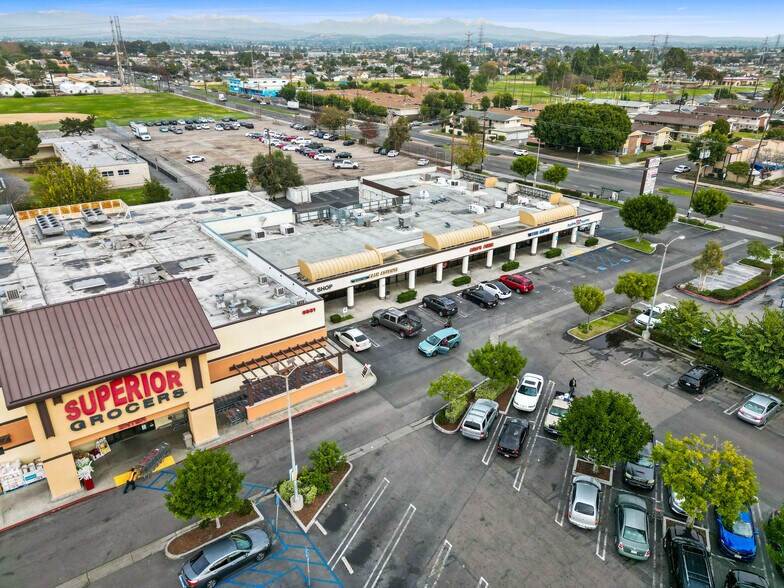 7903-7907 Knott Ave, Buena Park, CA à louer - Photo de l’immeuble – Image 3 sur 5