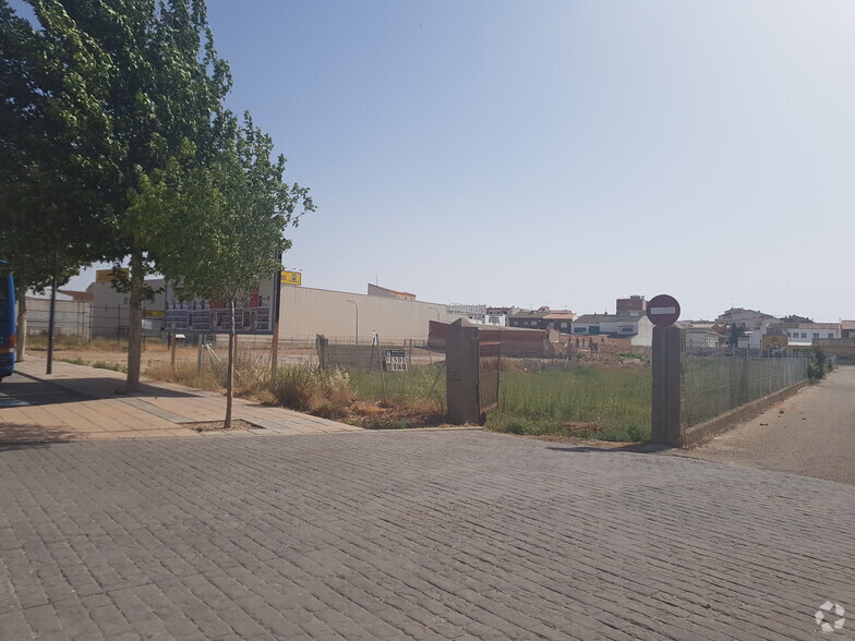 Avenida IV Centenario, 21, Quintanar de la Orden, Toledo à vendre - Photo principale – Image 1 sur 1