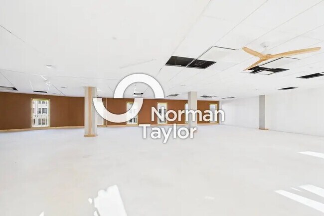 Plus de détails pour Bureau à vendre