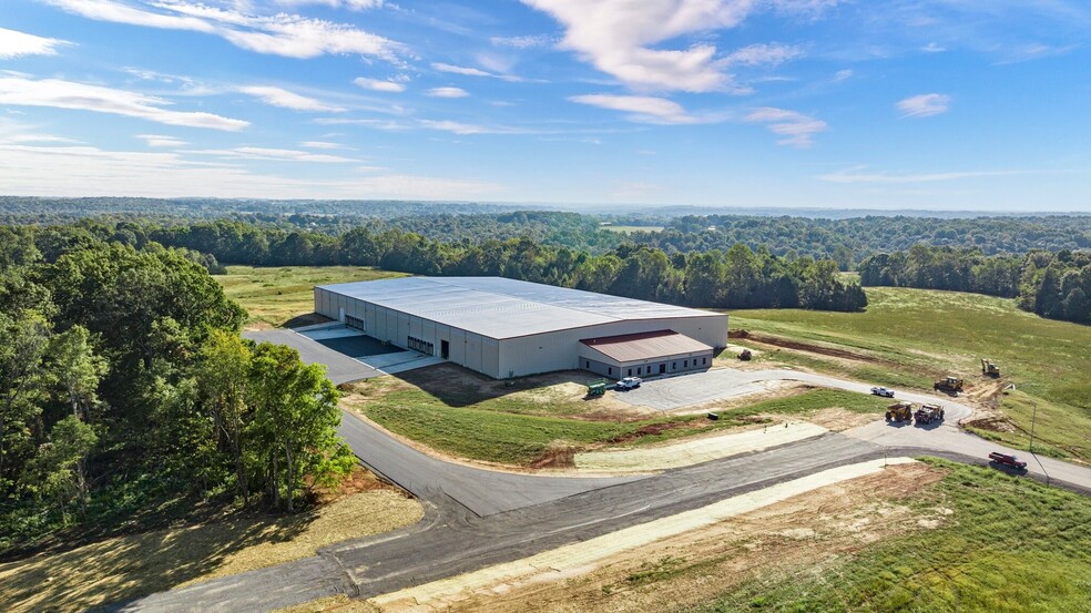 55 Bagwell Blvd, Scottsville, KY à louer - Photo de l’immeuble – Image 1 sur 48