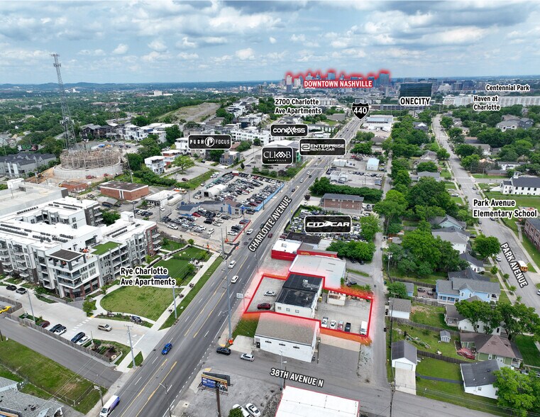 3729 Charlotte Ave, Nashville, TN à louer - Photo de l’immeuble – Image 3 sur 6