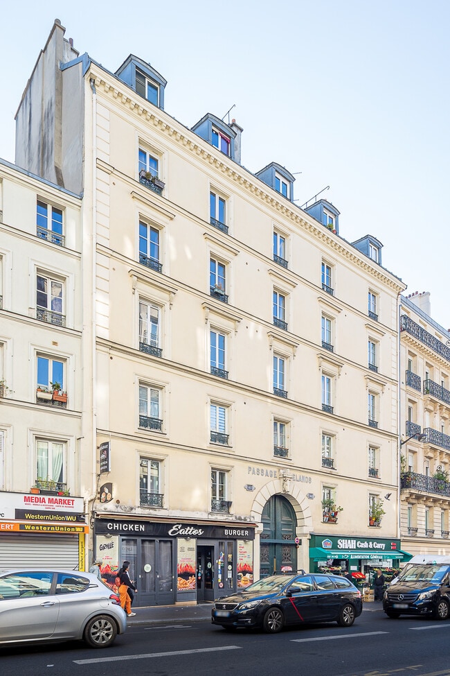 Plus de détails pour 148 Rue Du Faubourg Saint-Denis, Paris - Local commercial à louer