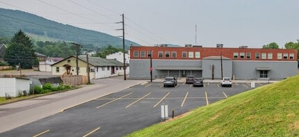 110 Reynolds St, Williamsport, PA à louer Photo intérieure– Image 1 sur 11