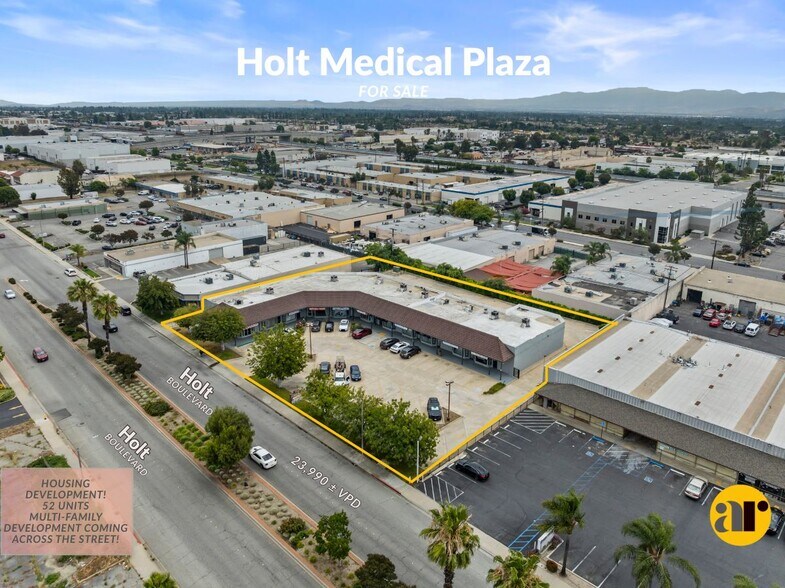 4651 E Holt Blvd, Montclair, CA à vendre - Photo de l’immeuble – Image 3 sur 30