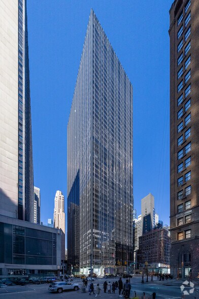 1345 Avenue of the Americas, New York, NY à louer - Photo principale – Image 1 sur 15