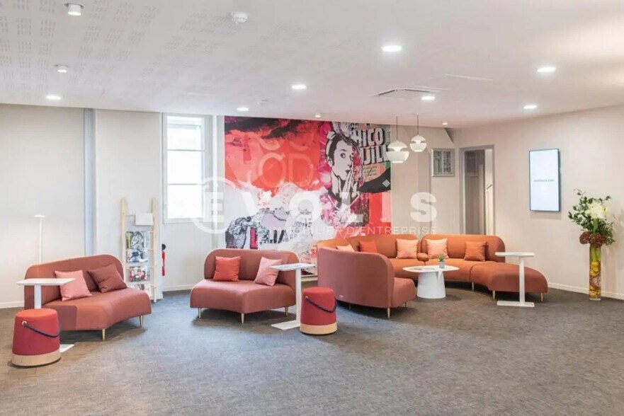 Bureau dans Paris à louer - Hall d’entrée – Image 2 sur 12