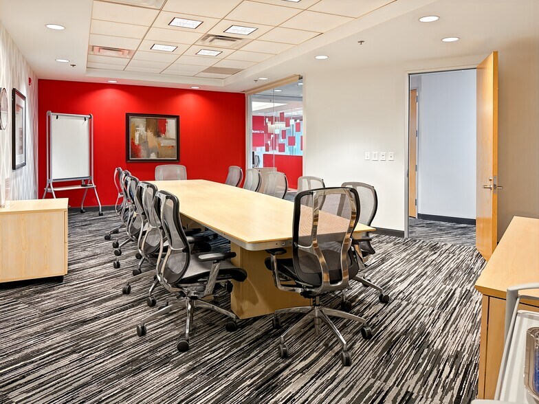 8310 S Valley Hwy, Englewood, CO à louer - Photo intérieure – Image 3 sur 11