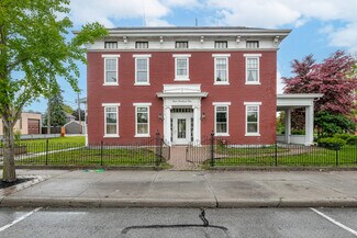 Plus de détails pour 405 E Spring St, Saint Marys, OH - Bureau à vendre