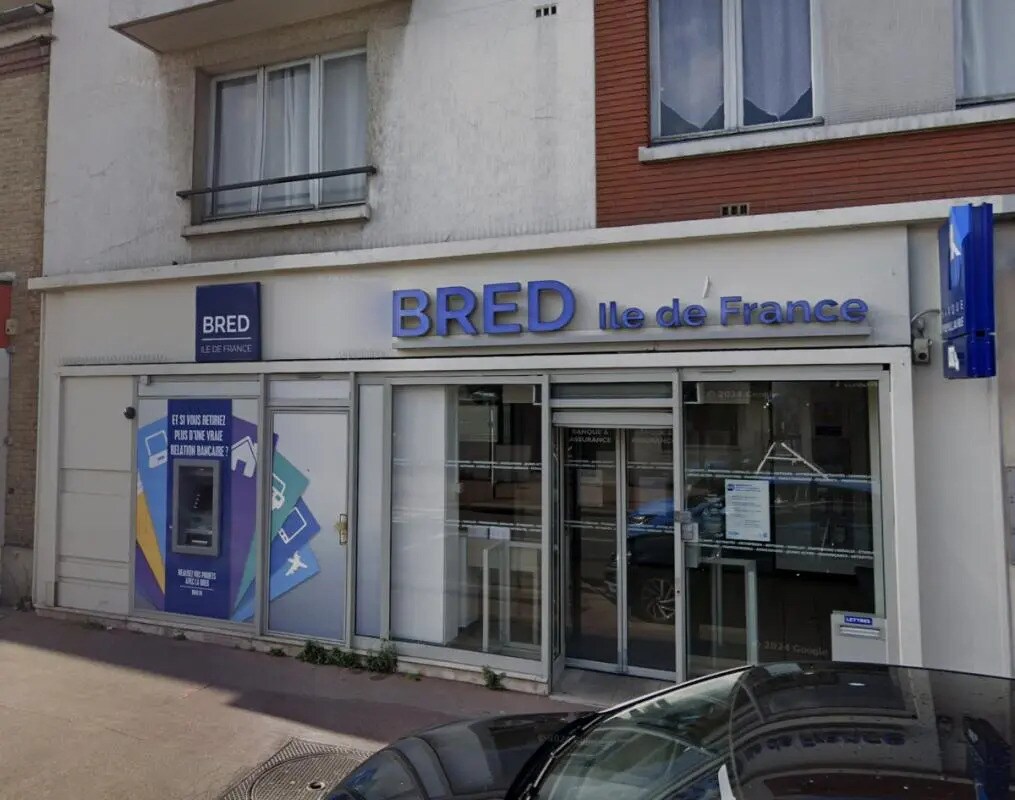 Local commercial dans Saint-Maur-des-Fossés à louer Photo de l’immeuble– Image 1 sur 4