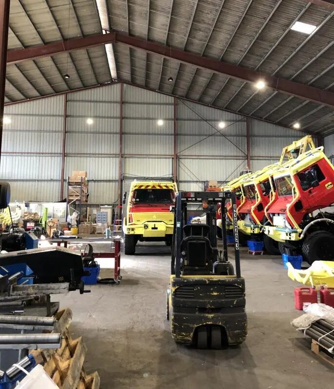 Local d’activités dans Bassens à louer Photo de l’immeuble– Image 1 sur 11