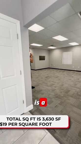 1455 Rail Head Blvd, Naples, FL à louer - Vidéo sur l’annonce professionnelle – Image 2 sur 49