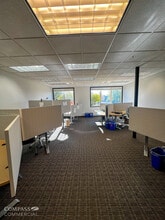 1011 SW Emkay Dr, Bend, OR à louer Photo intérieure– Image 2 sur 13