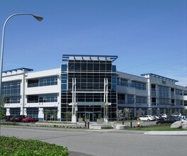 6900 Graybar Rd, Richmond, BC à louer Photo de l’immeuble– Image 1 sur 4