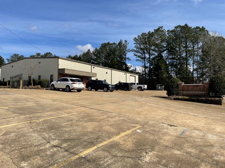151 Haddox Rd, Ruston, LA à louer - Photo de l’immeuble – Image 2 sur 3