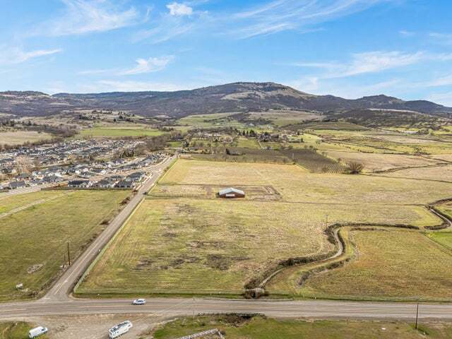 3700 Coal Mine Rd, Medford, OR à vendre - Photo de l’immeuble – Image 2 sur 2