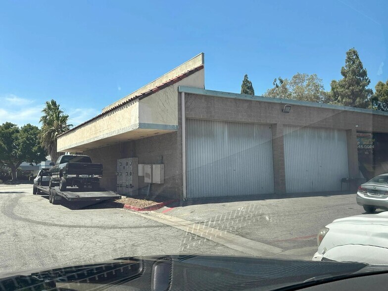 5436 Holt Blvd, Montclair, CA à louer - Photo de l’immeuble – Image 3 sur 16