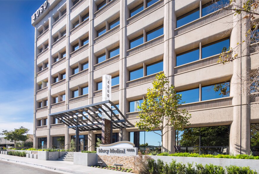 4060 4th Ave, San Diego, CA à louer - Photo de l’immeuble – Image 3 sur 6