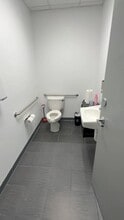 5545 S Orange Ave, Orlando, FL à louer - Vidéo sur l’annonce professionnelle