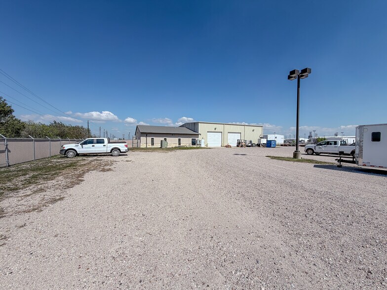 1302 Cathead Rd, Corpus Christi, TX à vendre - Photo principale – Image 1 sur 7