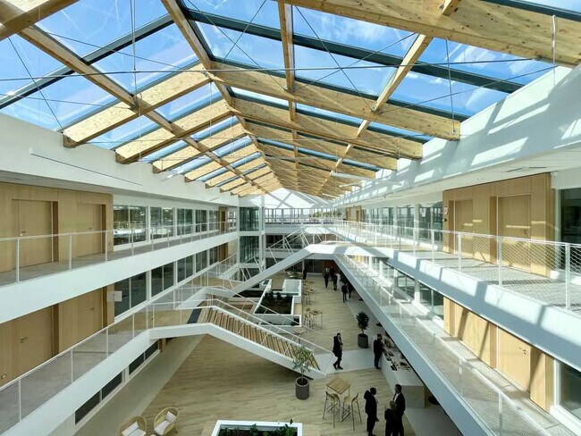 Plus de détails pour 77 Route De Neufchâtel, Rouen - Bureau à louer