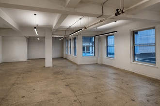 119-128 W 57th St, New York, NY à louer Photo intérieure– Image 1 sur 2